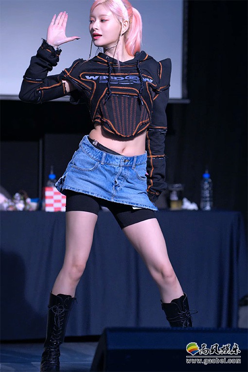 EVERGLOW 饭拍秀 拍摄日期：20230827【20合集 9.91 GB】