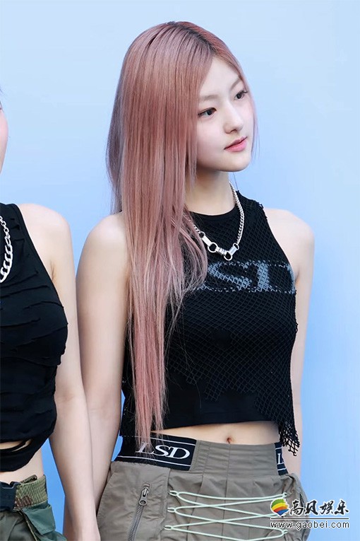 KISS OF LIFE 饭拍秀 拍摄日期：20230905【4合集 745 MB】