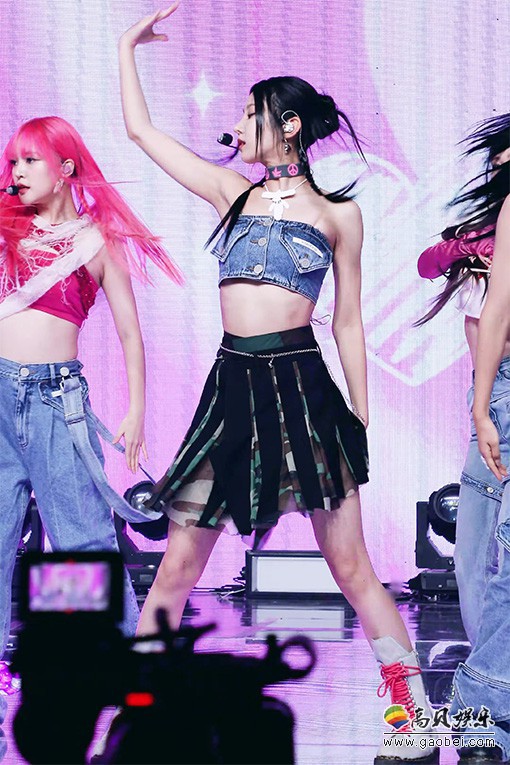 mimiirose 饭拍秀 拍摄日期：20230915【5合集 2.16 GB】