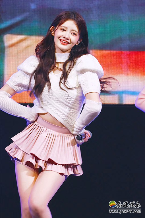 SATURDAY 饭拍秀 拍摄日期：20231110【58合集 46.1 GB】