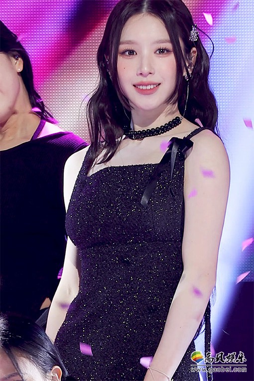 HeeJin 饭拍秀 拍摄日期：20231112【3合集 1.27 GB】