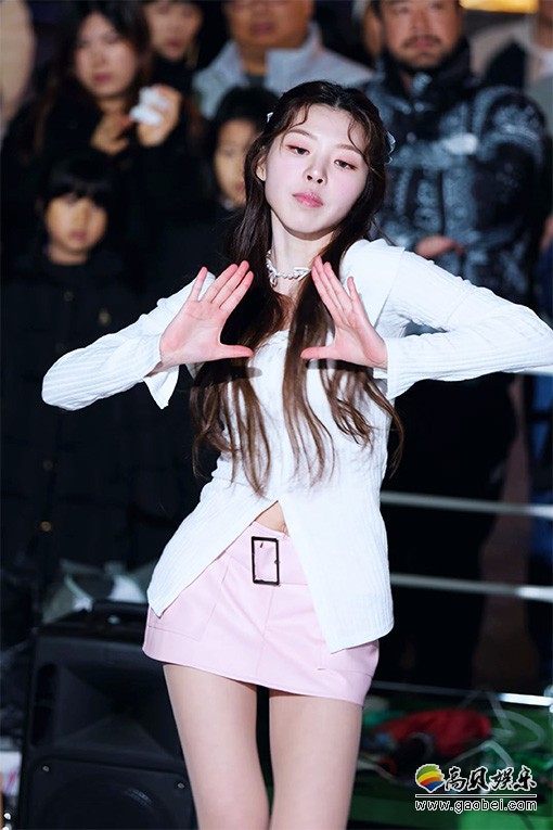 DADA 饭拍秀 拍摄日期：20231203【2合集 533 MB】