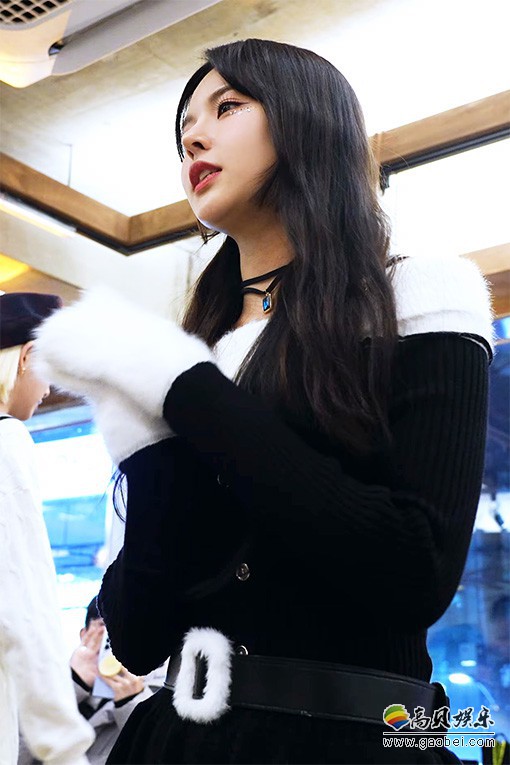 Everglow 饭拍秀 拍摄日期：20231222【2合集 5.80 GB】