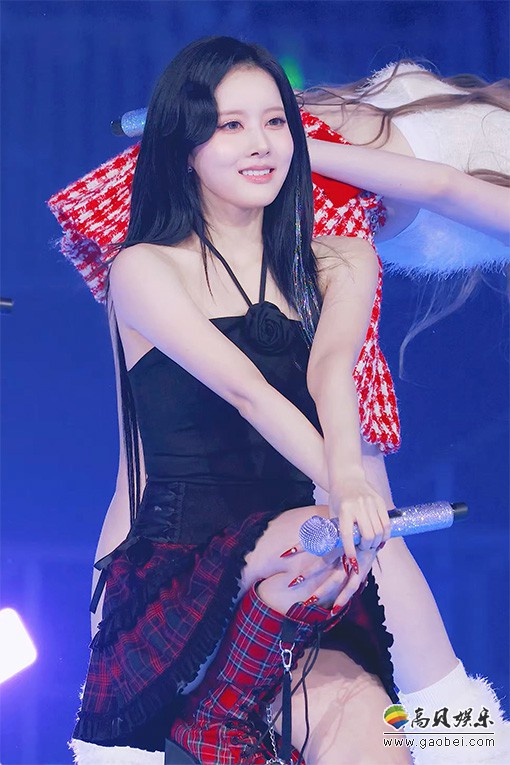 STAYC 饭拍秀 拍摄日期：20231225【16合集 8.02 GB】