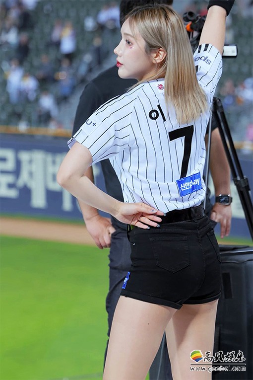 啦啦队 饭拍秀 [ID133961 版本]【20合集 3.30 GB】