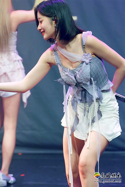 PURPLE KISS 饭拍秀 拍摄日期：20240107【77合集 26.3 GB】