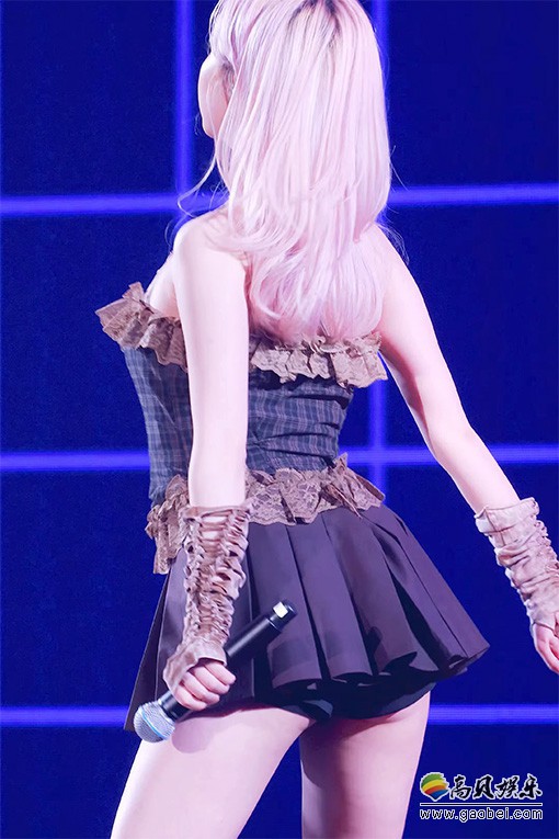 VIVIZ 饭拍秀 拍摄日期：20240128【70合集 39.6 GB】