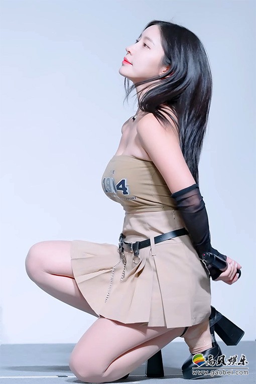 REDMINT 饭拍秀 拍摄日期：20240131【8合集 3.66 GB】