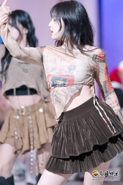 4x4 STUDIO Aileen 饭拍秀 拍摄日期：20240203【46合集 16.5 GB】