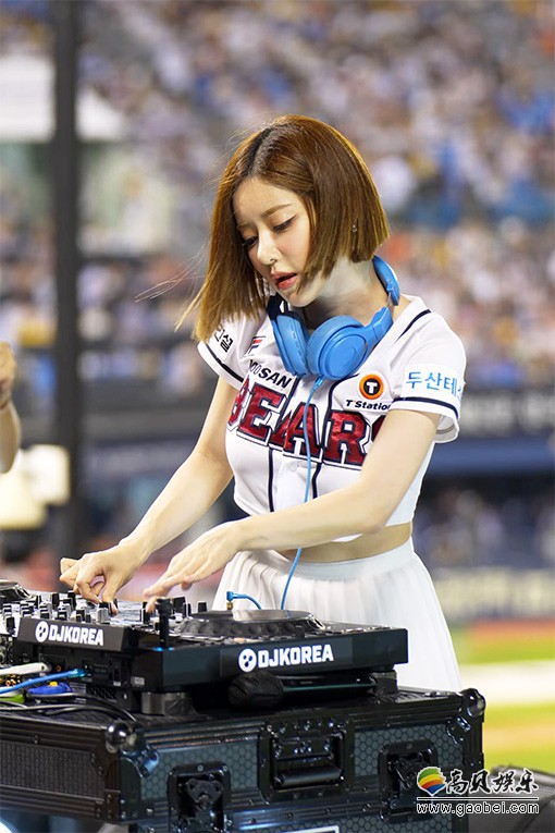 啦啦队 饭拍秀 [ID135001 版本]【20合集 3.68 GB】