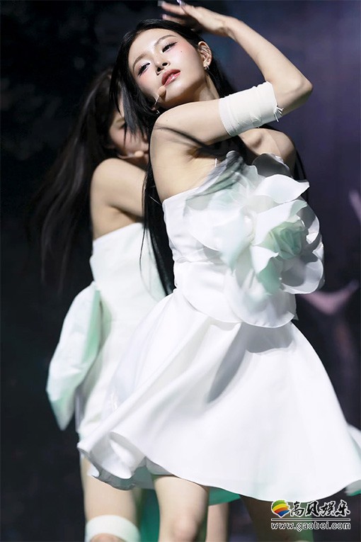 EVERGLOW 饭拍秀 拍摄日期：20240610【70合集 12.8 GB】