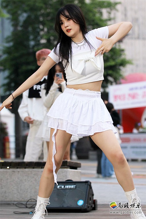 ISSUE 饭拍秀 拍摄日期：20240610【6合集 1.28 GB】