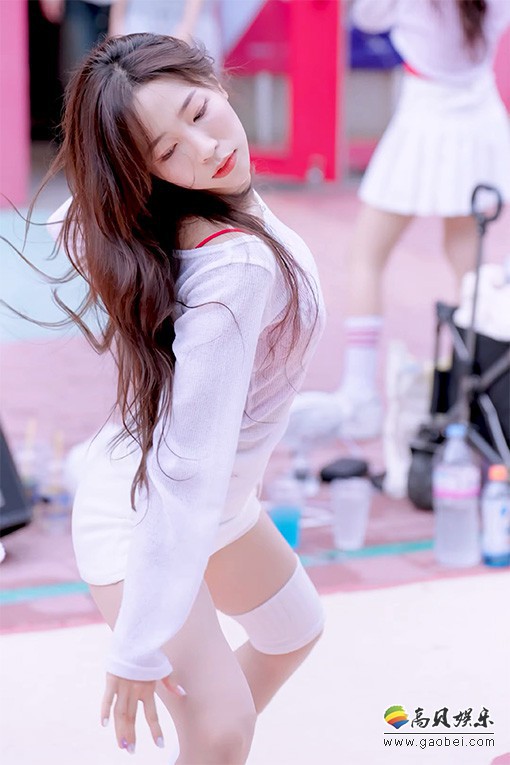 Lady B 饭拍秀 拍摄日期：20240721【50合集 15.2 GB】