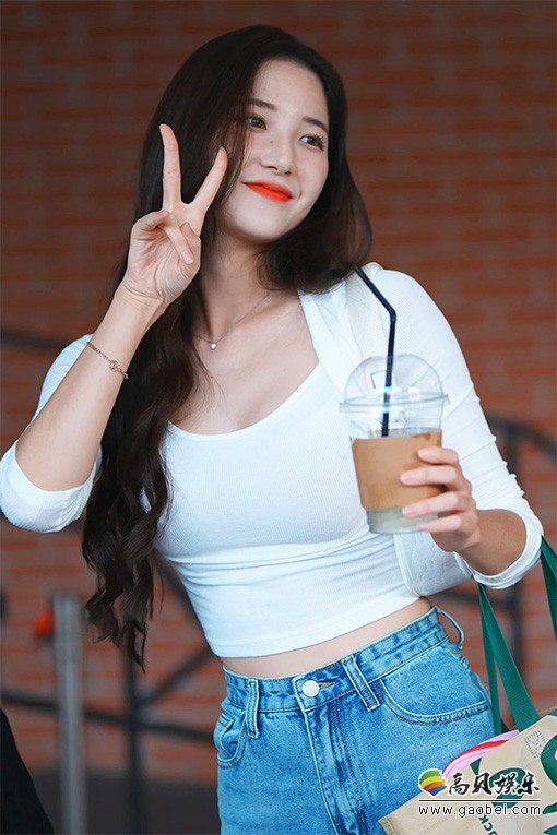 啦啦队 饭拍秀 [ID135599 版本]【20合集 9.71 GB】