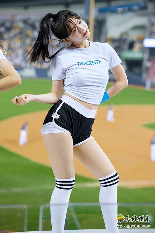 啦啦队 饭拍秀 [ID135674 版本]【20合集 5.23 GB】