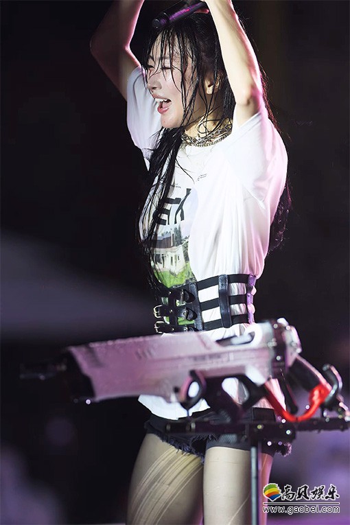 SooBin 饭拍秀 拍摄日期：20240816【14合集 7.52 GB】