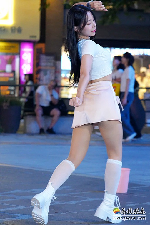 LADYB 饭拍秀 拍摄日期：20240817【70合集 26.8 GB】