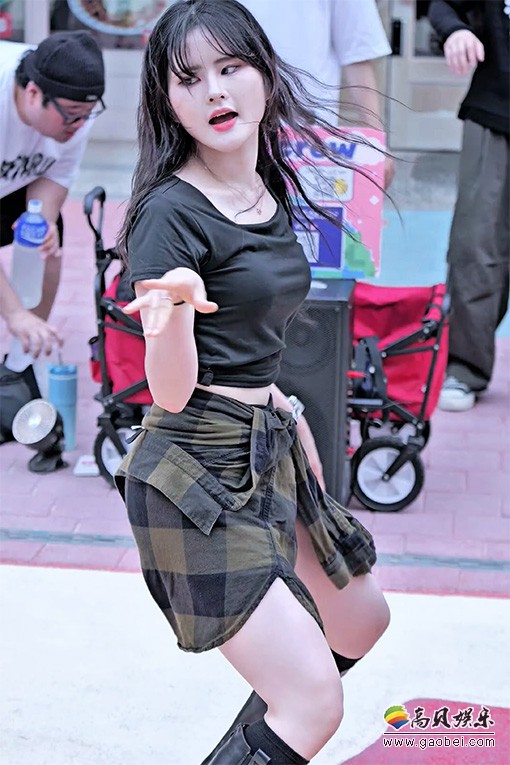 HOGI 饭拍秀 拍摄日期：20240825【2合集 775 MB】