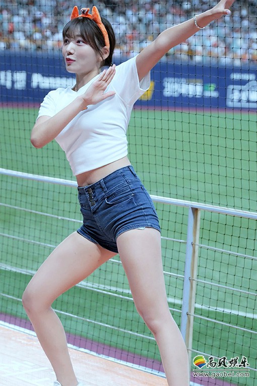 啦啦队 饭拍秀 [ID135813 版本]【20合集 9.41 GB】