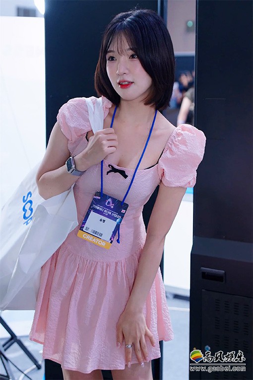 Show girl 饭拍秀 [ID135857 版本]【20合集 6.04 GB】