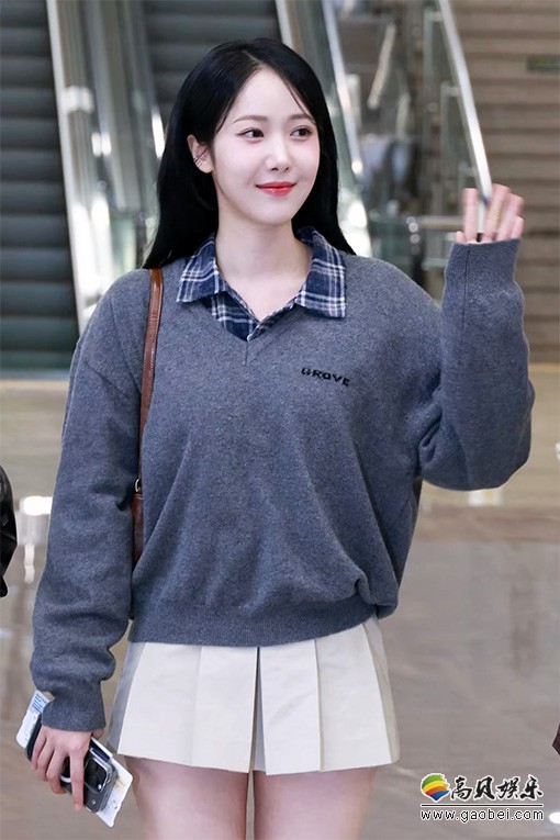 VIVIZ 饭拍秀 拍摄日期：20240925【4合集 1.75 GB】