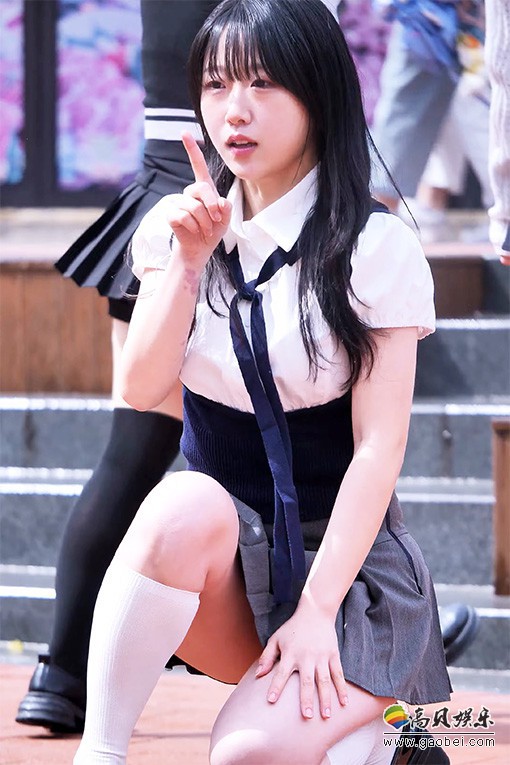 Slo Tudio 饭拍秀 拍摄日期：20250413【53合集 27.3 GB】