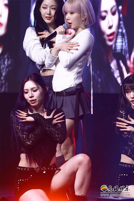 VIVIZ 韩国女团高清视频 拍摄日期：20251029【3合集 12.2 GB】