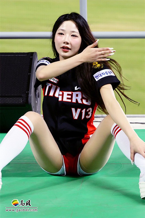 啦啦队 饭拍秀 [ID138757版本]【20合集 2.16 GB】