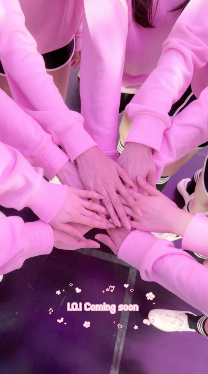 I.O.I当年被称什么样女团！成员们集体换上怎样装扮完美复刻初登场造型？